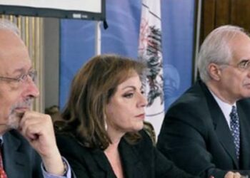Homenaje a Augusto Conte por su trayectoria en Derechos Humanos