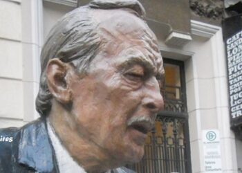 Estatuas y Monumentos