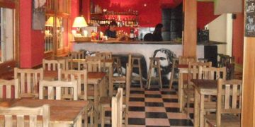 El Bar Comunidad del Cisne