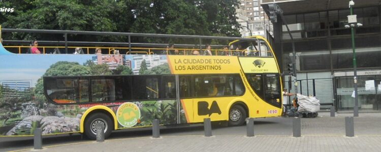 Buenos Aires Bus sale de Palermo