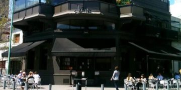 El Restaurante Janio Grill