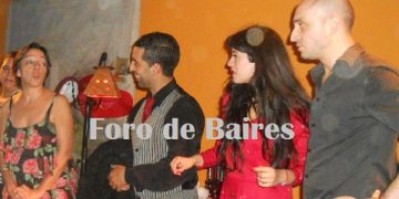 Tè Rojo: crìmen y risa