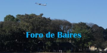 Un Aviòn en el Lago Regatas