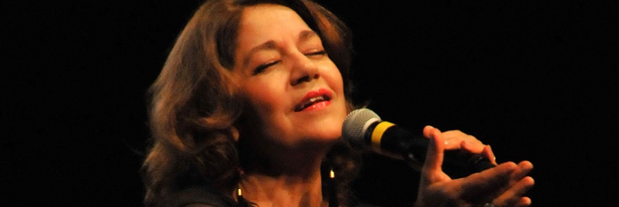 Magdalena León se presenta en La Biela