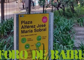 La Plaza Alférez José María Sobral despierta molestia en los vecinos por su limpieza extrema