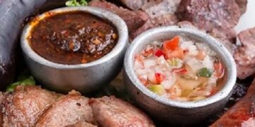 Salsa criolla: ¿por qué se llama salsa así siendo un aderezo frío?