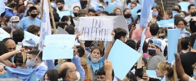 Los argentinos marcharon el #28N en rechazo a la ley de aborto