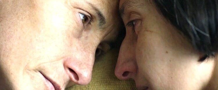 «Vendrá la muerte y tendrá tus ojos», una película que habla sobre  el final de la vida y el amor