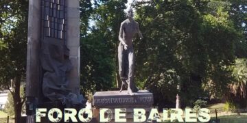 La Plaza Evita Perón y los monumentos que la acompañan
