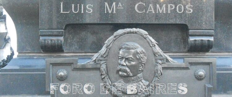 El mausoleo de Luis María Campos y sus numerosas manifestaciones heráldicas
