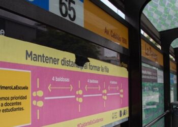 Más de 1.700 paradas y refugios para priorizar el traslado de docentes y alumnos