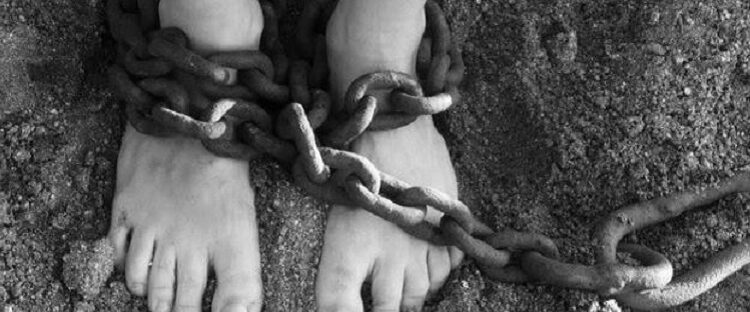 Obispos llaman a hacer más para frenar el crimen de la trata de personas