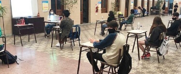Iniciaron las actividades presenciales los y las estudiantes de Nivel Superior