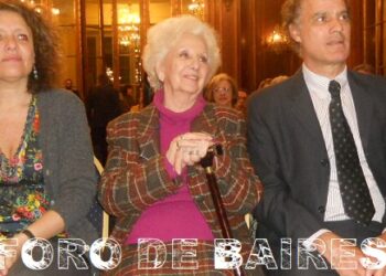 Las Abuelas de Plaza de Mayo, y su constante lucha cotidiana