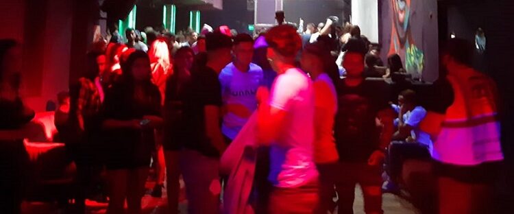 Desbarataron una fiesta clandestina con 241 personas en Palermo Hollywood