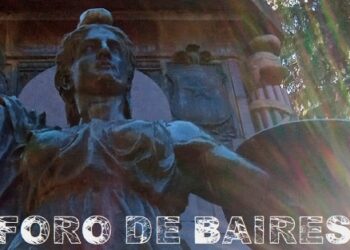 El monumento a Bernardo O’Higgins ubicado en Plaza Chile