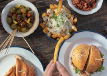 Cristián Menendez , ex Chef de Cuisine de Los Fuegos y Francis Mallmann del Hotel de Faena Miami Beach presentan «Picnic de Abril»
