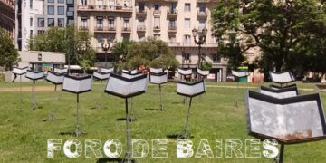 La Plaza Lavalle, ese fino límite que une íconos de San Nicolás