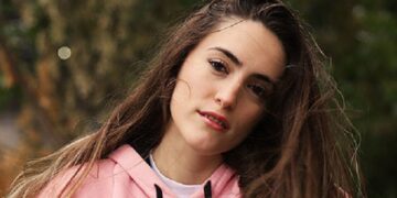 Rocío Cravero presenta «Epílogo» su primer álbum de estudio larga duración