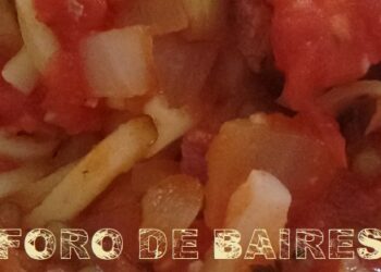 Tallarines con salsa de tomate, un plato bien liviano y sano