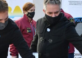 Golpe a la mafia de celulares: 17 detenidos y más de 450 equipos telefónicos secuestrados en 51 allanamientos