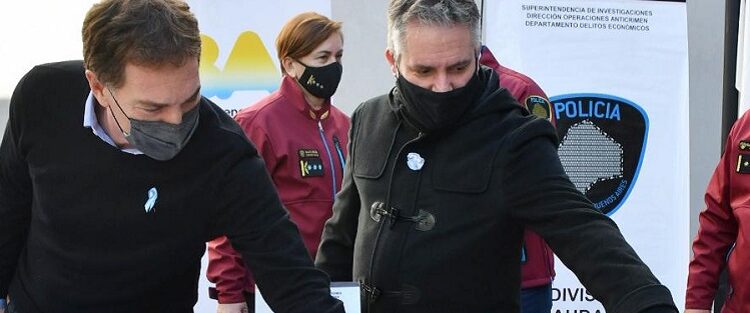 Golpe a la mafia de celulares: 17 detenidos y más de 450 equipos telefónicos secuestrados en 51 allanamientos