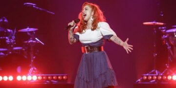 Mon Laferte presenta su nuevo video titulado «Amado mío»