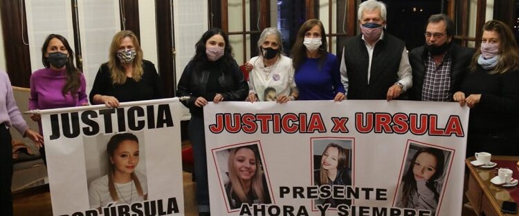 Legisladores del Frente de Todos recibieron a los padres de Úrsula Bahillo en la Legislatura porteña