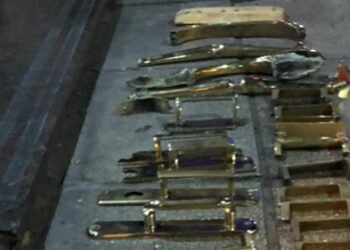Tres delincuentes fueron detenidos por robar bronces en edificios de Recoleta