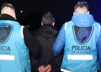 Otro golpe a la banda «Paseadores de Perros»: dos integrantes fueron extraditados de Colombia y detenidos por Policía de la Ciudad