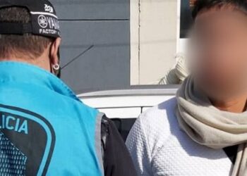 Un hombre fue detenido en Núñez por circular con auto robado y patentes adulteradas