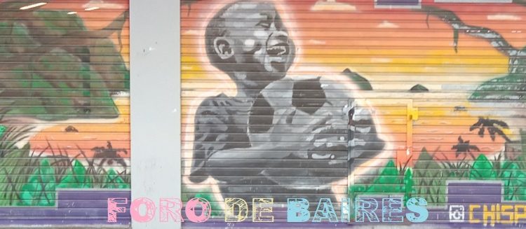 Arte urbano en las esquinas y cuadras del Microcentro