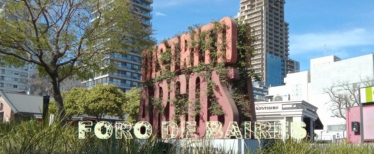 «El Distrito Arcos», un complejo a cielo abierto instalado en los antiguos edificios del predio ferroviario en Palermo