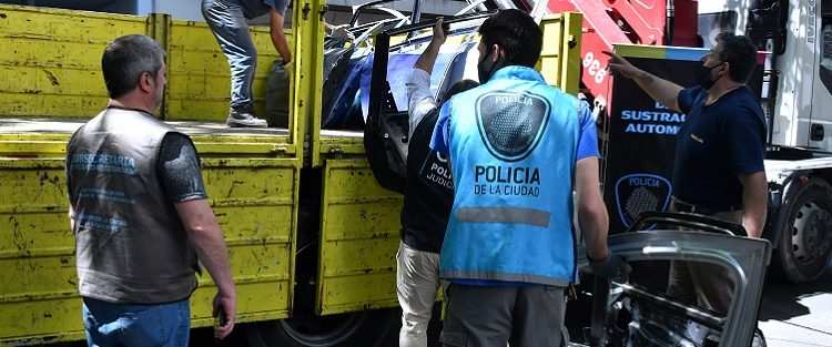 Más de 500 autopartes ilegales incautadas en Villa Crespo, en un valor que asciende el millón y medio de pesos