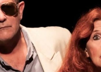 Entrevista a Mirta Katz, protagonista de la obra de teatro «Atando Cabos»