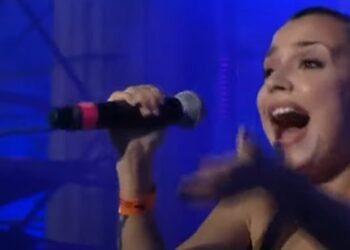 Agnes Simón, alias Femi, fue una de las cantantes más talentosas del Festival UBA 200 en Concierto