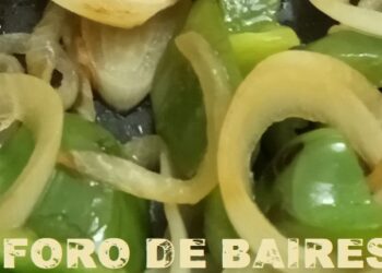 Salteado de morrones o pimientos y cebolla, ideal para Teresa que está apurada