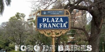 «Plaza Francia» un espacio en la «París argentina» diseñado por el célebre paisajista Carlos Thays