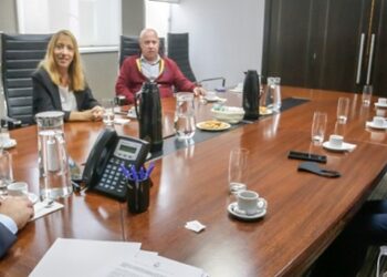 La Ciudad y la UTEDYC firman un convenio de cooperación para garantizar condiciones de trabajo
