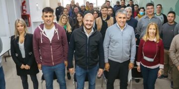La Ciudad y la Unión Trabajadores de Carga y Descarga de la República Argentina firmaron un convenio para la detección del trabajo no registrado