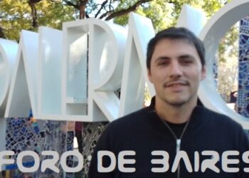 Fin de obra de la primera etapa de la plaza Julio Cortázar con el mural de Ricardo Sorondo