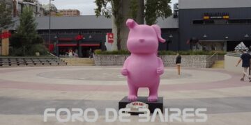 El Distrito de Arcos, un patio comercial a la intemperie de los turistas y vecinos