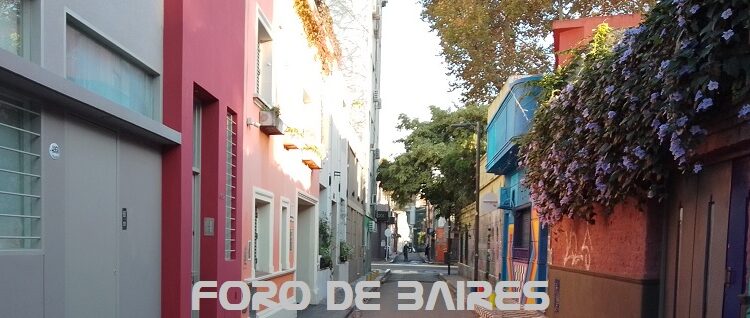Son tres Pasajes que integran un boulevard artístico de belleza y glamour: Santa Rosa, Russel y Soria