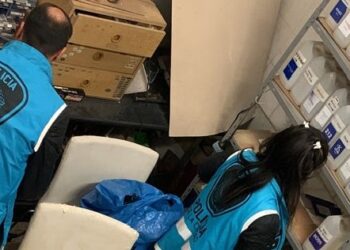 Boedo: incautaron perfumes y esmaltes apócrifos por un valor de 52 millones de pesos