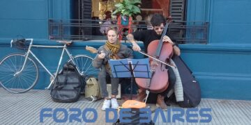 «Cellofilia», la banda de cello, cuerdas y percusión que toca en Palermo y en toda la Ciudad