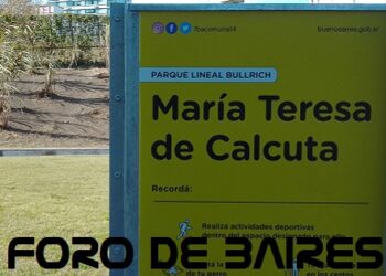 El cantero María Teresa de Calcuta tiene su reciente señalizador al margen donde pasa el tren