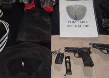 Tres delincuentes armados detenidos por entrar a robar a un departamento de Palermo