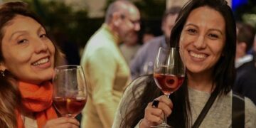 Se viene la “Cena maridaje” con vinos del futuro
