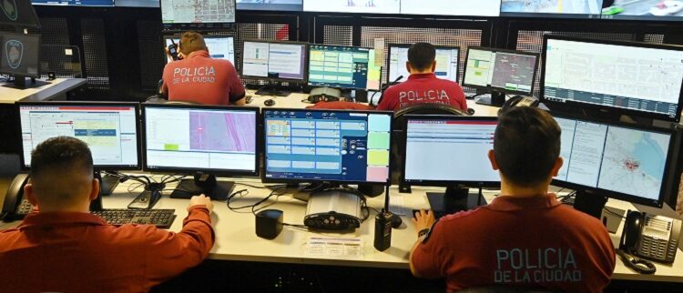 Se habilitaron tres nuevos canales para hacer denuncias sin ir a las comisarías