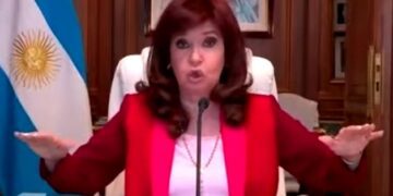 En su alegato, Cristina Fernández acusó a los fiscales de mentir «con calumnias y difamaciones»